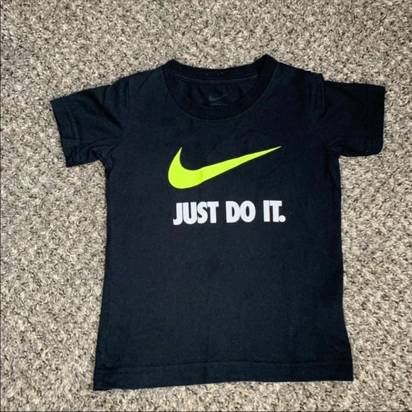 Nike Bundle - Picture 2 of 12